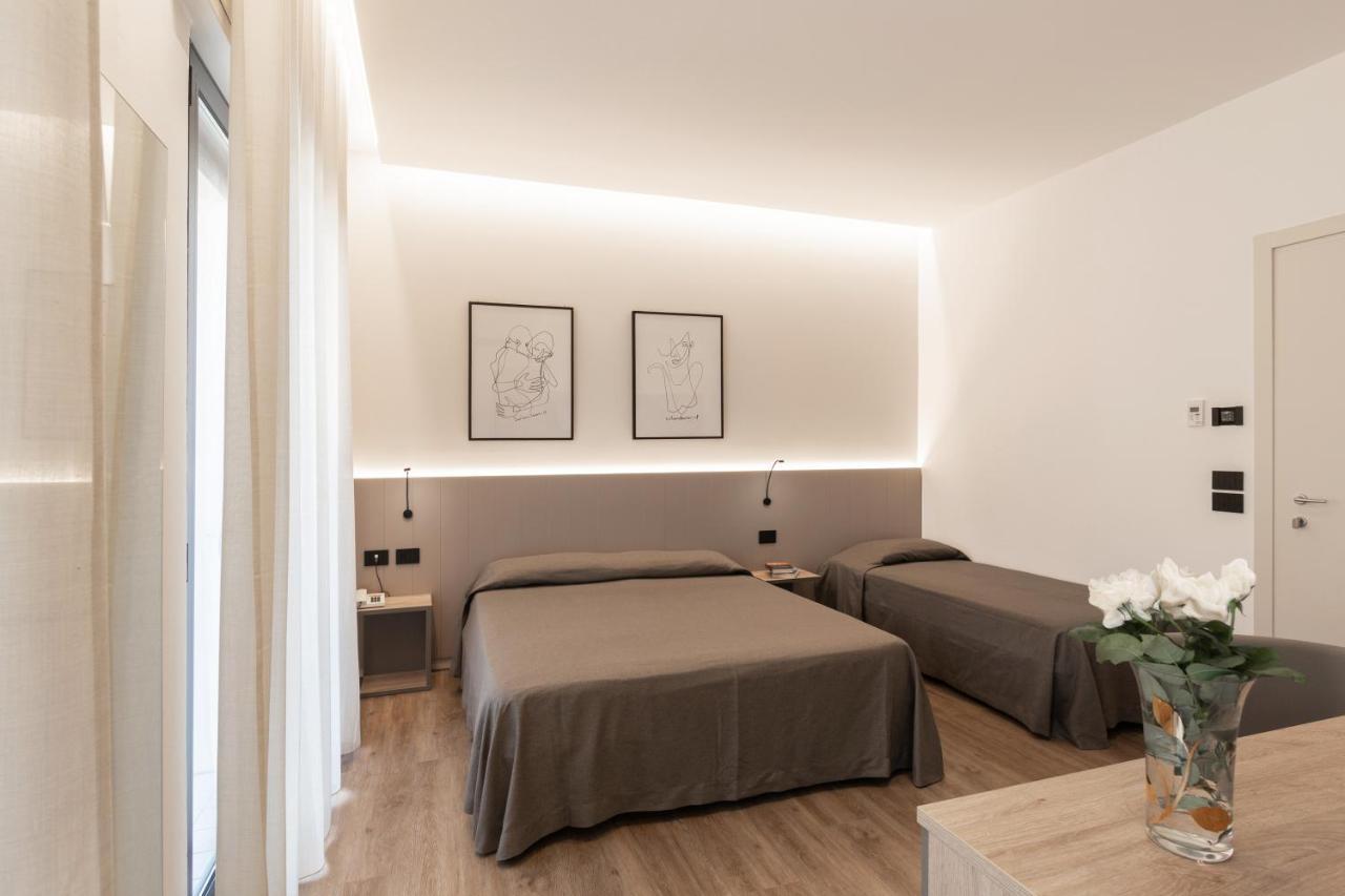 Renzo Hotel Cesenatico Kültér fotó