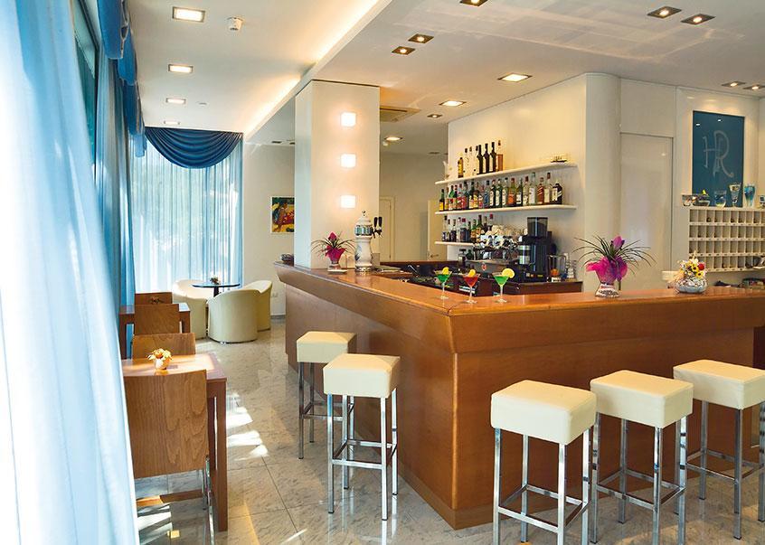 Renzo Hotel Cesenatico Kültér fotó